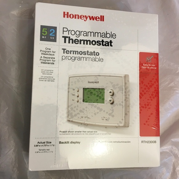 NWT Honeywell Programmable Thermostat - Picture 1 of 3